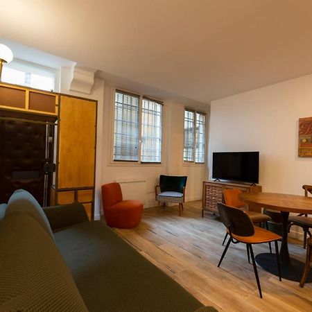 Apartamento Au Pied De La Tour París Exterior foto
