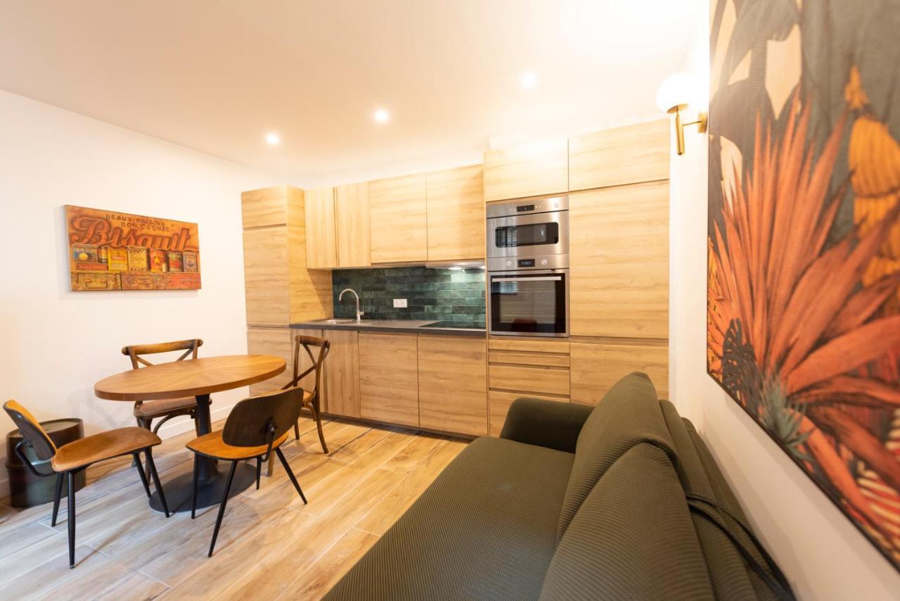Apartamento Au Pied De La Tour París Exterior foto
